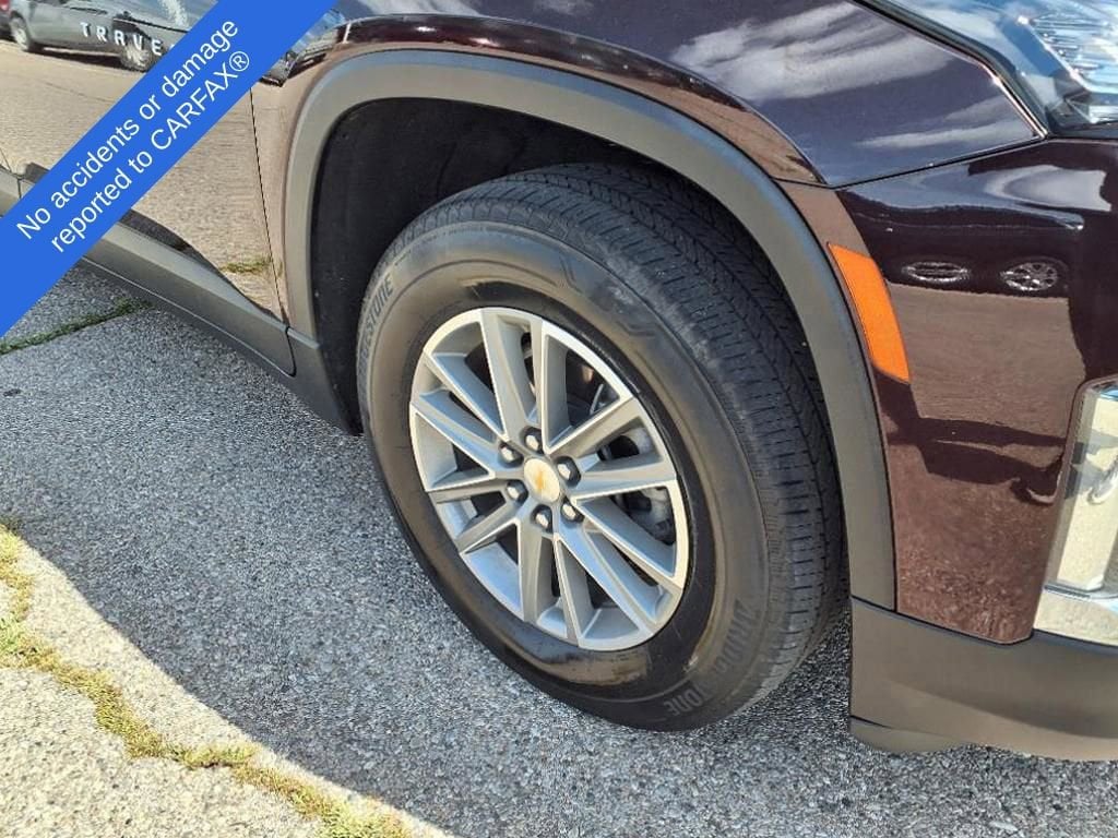 Thumbnail: 2023 Chevrolet Traverse - 4
