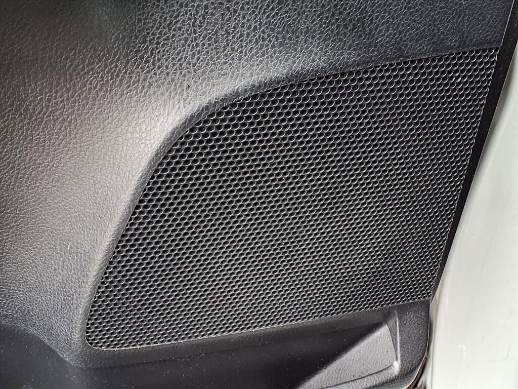 Thumbnail: 2016 Toyota RAV4 - 16