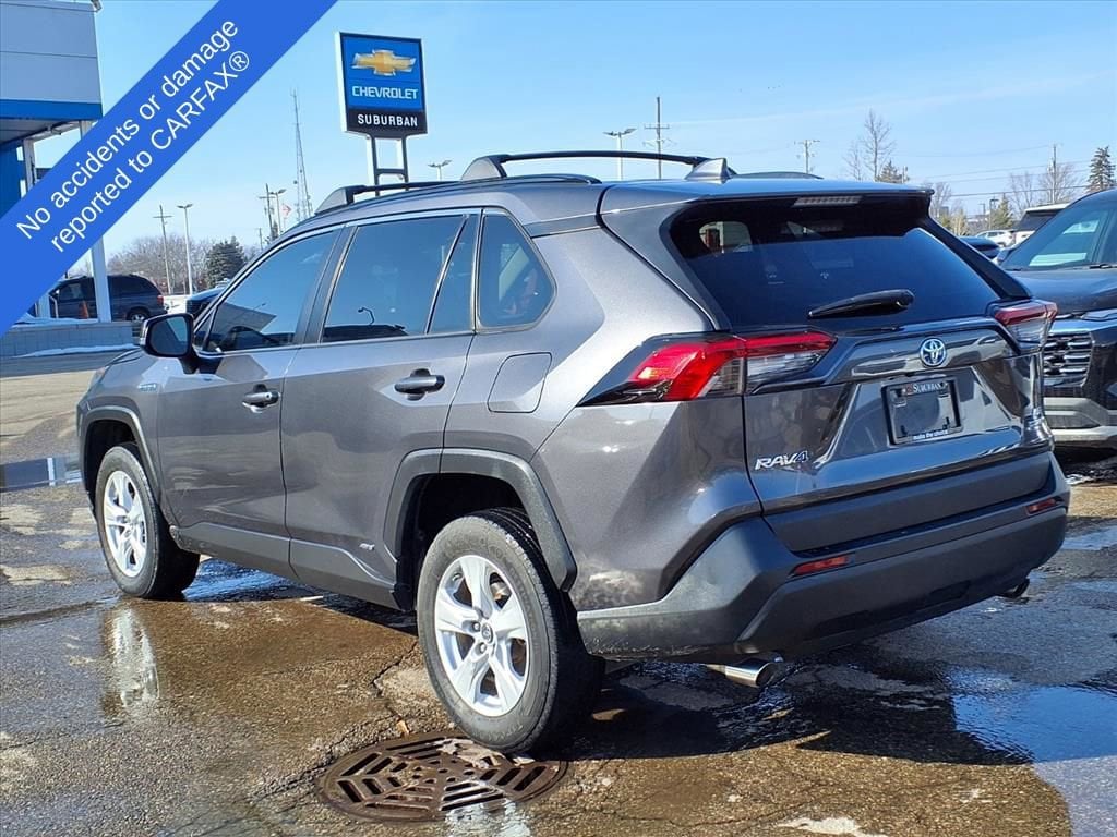 Thumbnail: 2019 Toyota RAV4 - 8