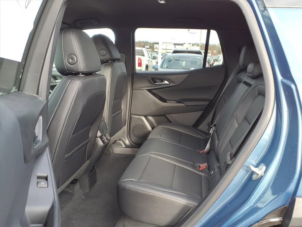 Thumbnail: 2026 Chevrolet Equinox - 9