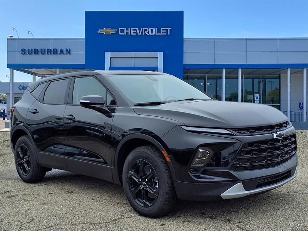 Thumbnail: 2026 Chevrolet Blazer - 3