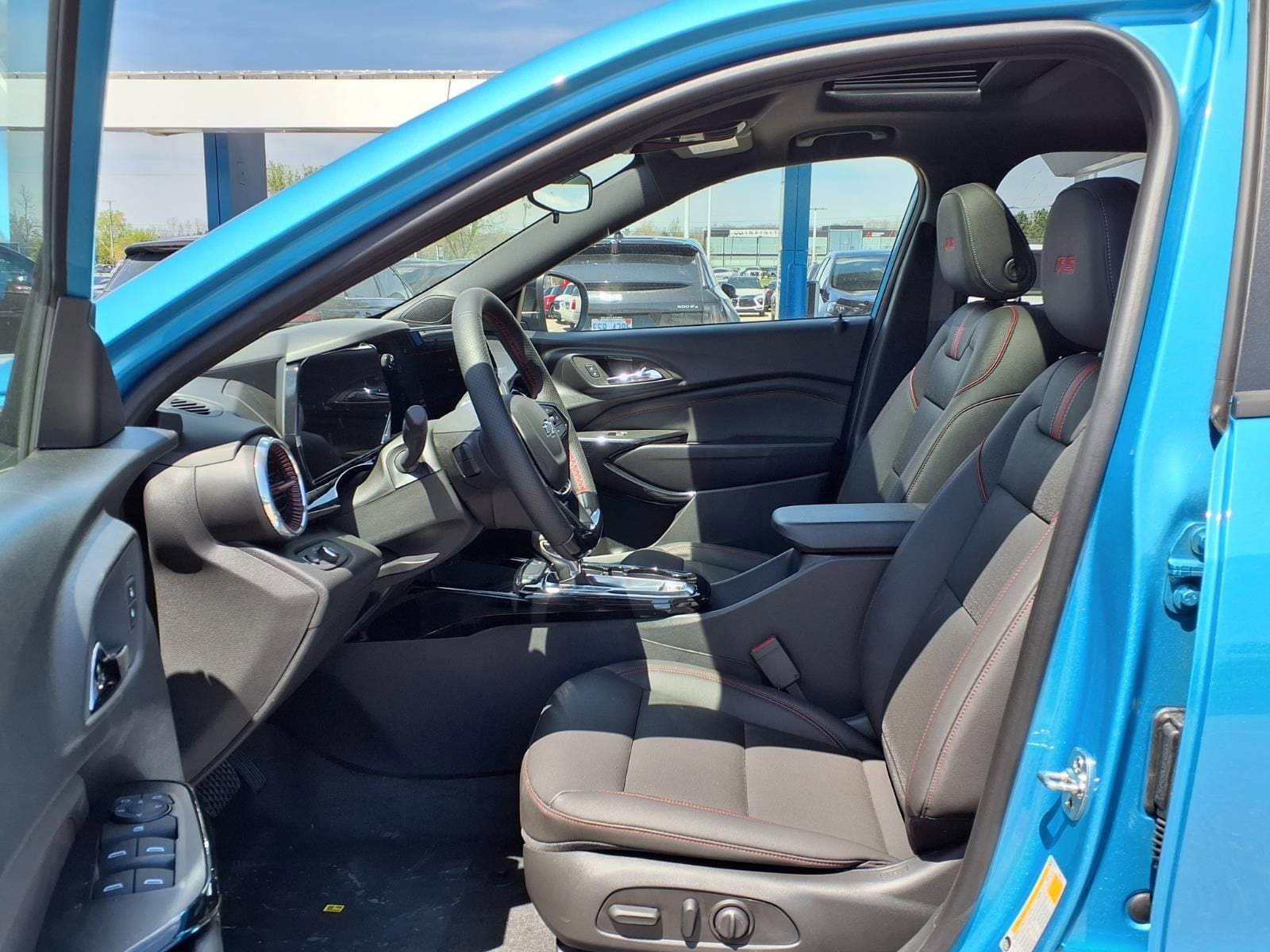 Thumbnail: 2026 Chevrolet Trax - 13
