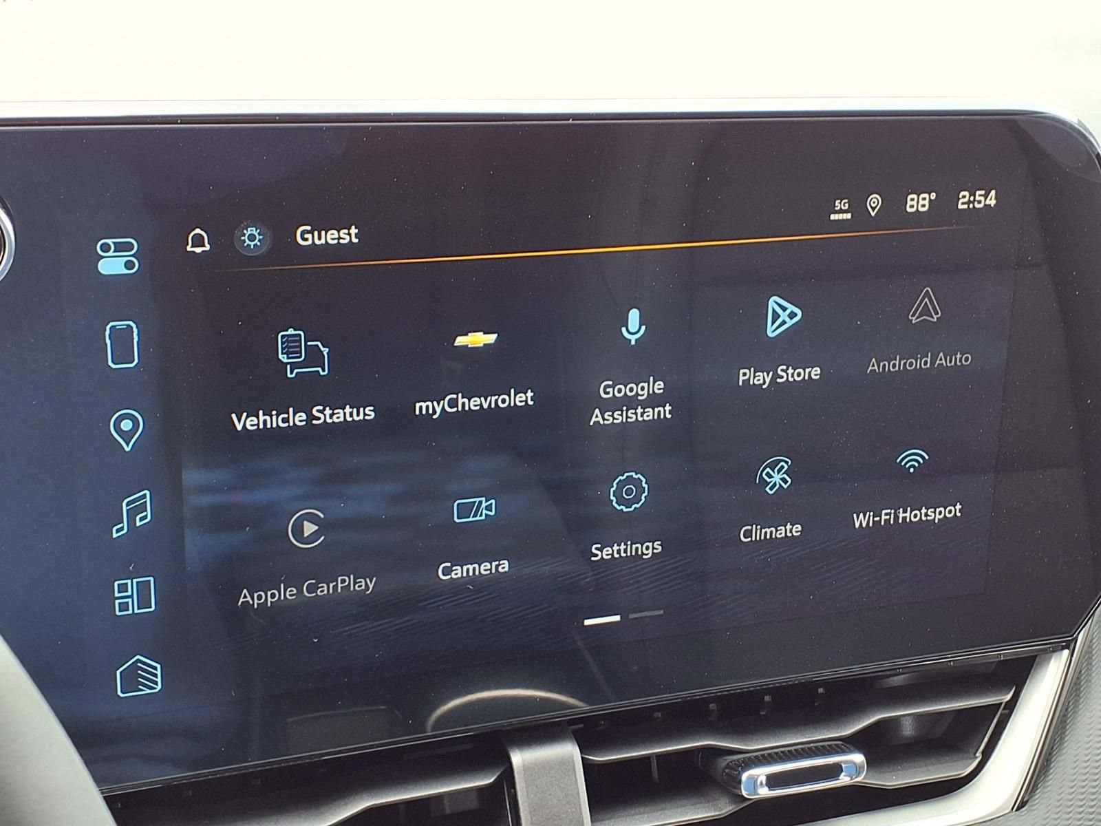2027 Chevrolet Equinox LT - Photo 16