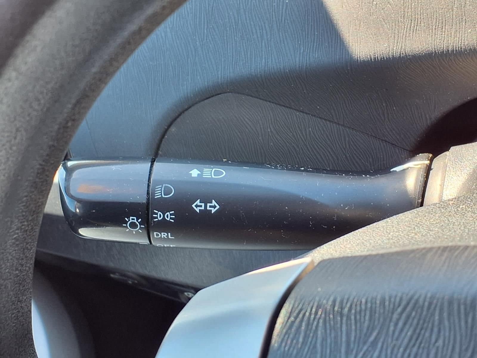 Thumbnail: 2013 Toyota Prius - 22