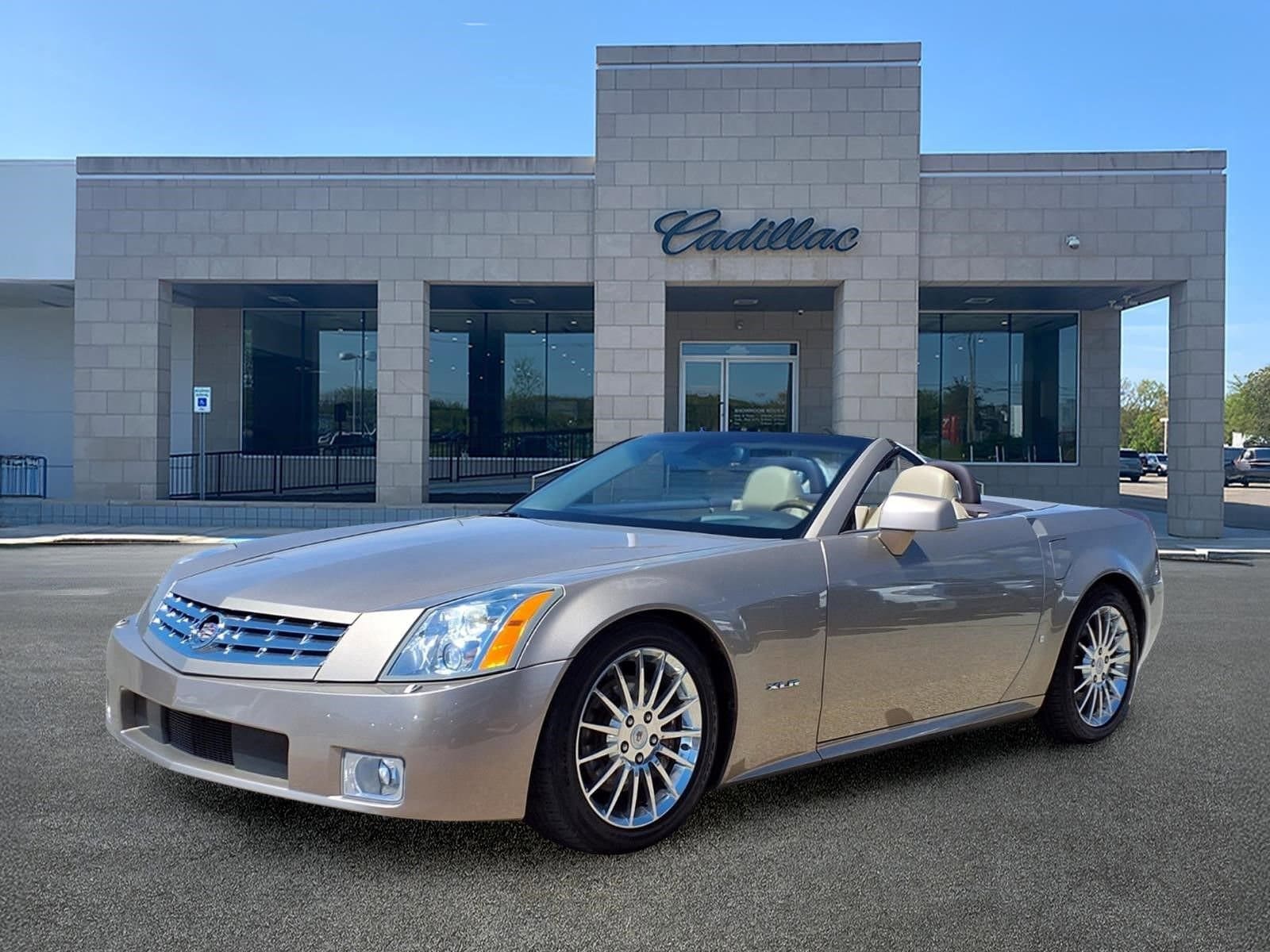 2008 Cadillac XLR Platinum -
                  Ann Arbor, MI