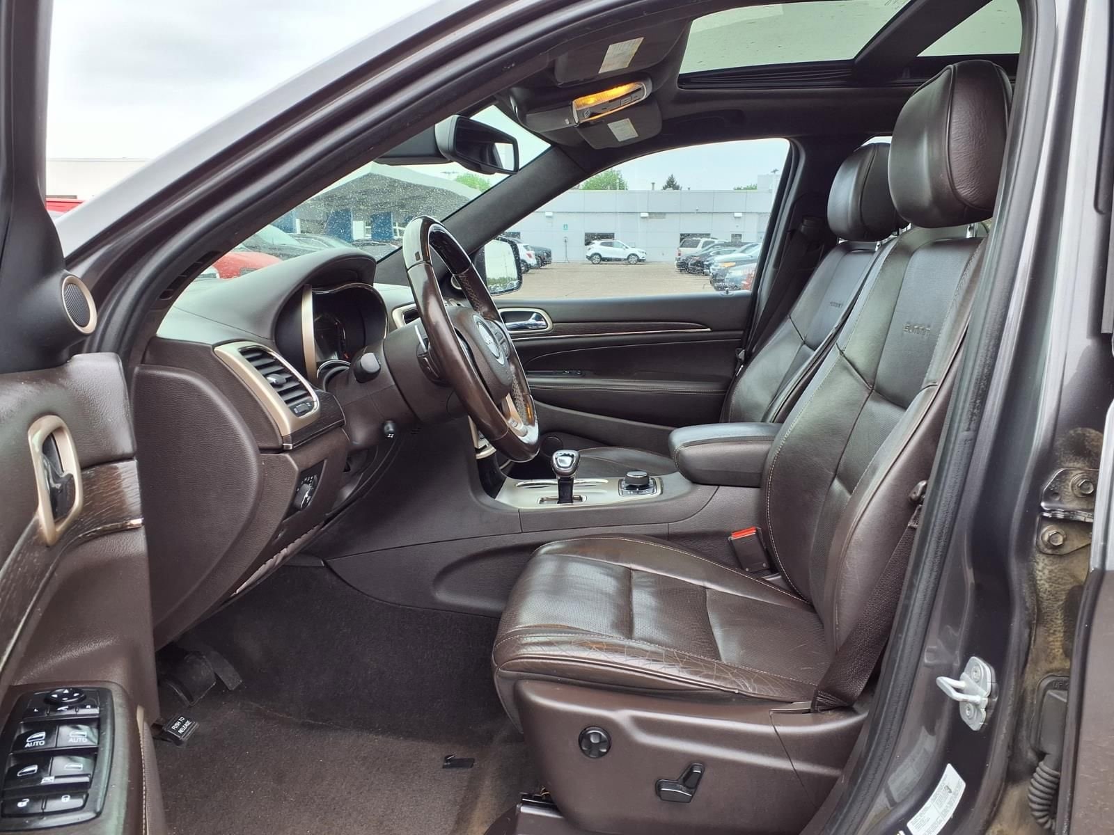 Thumbnail: 2014 Jeep Grand Cherokee - 16