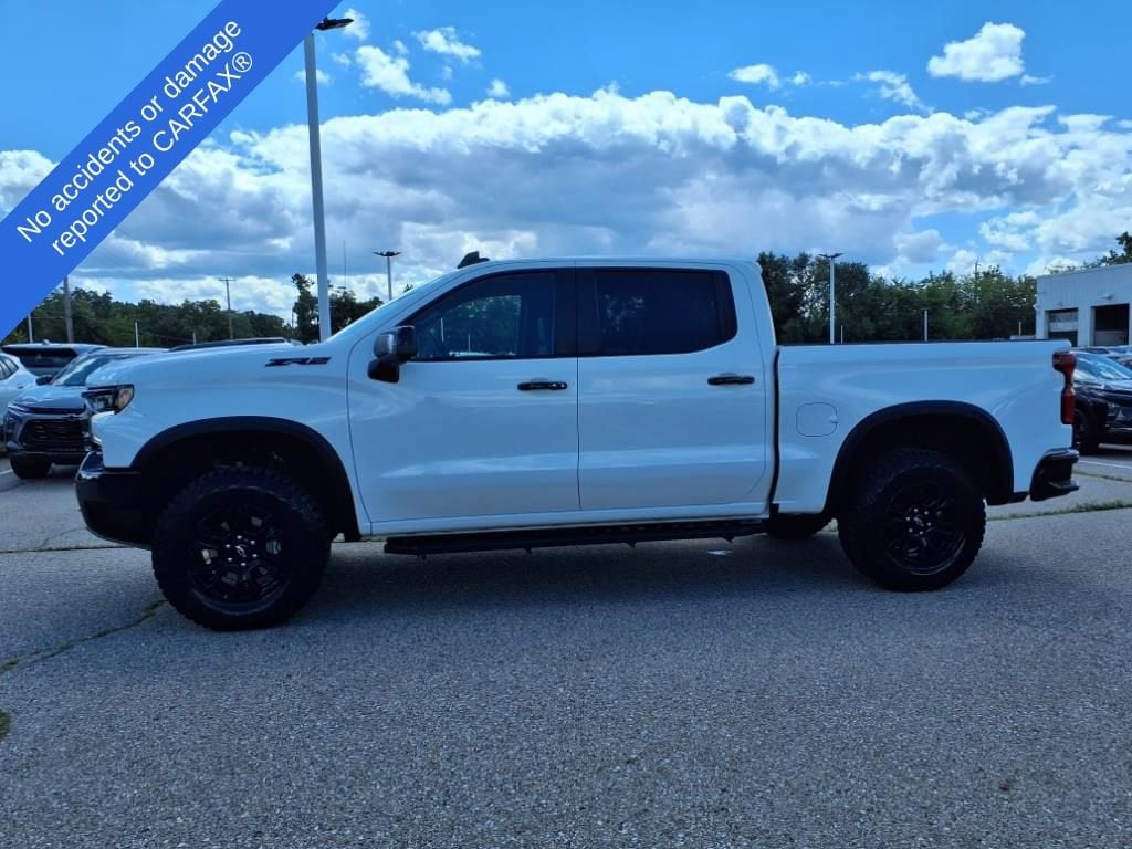 Thumbnail: 2024 Chevrolet Silverado 1500 - 9