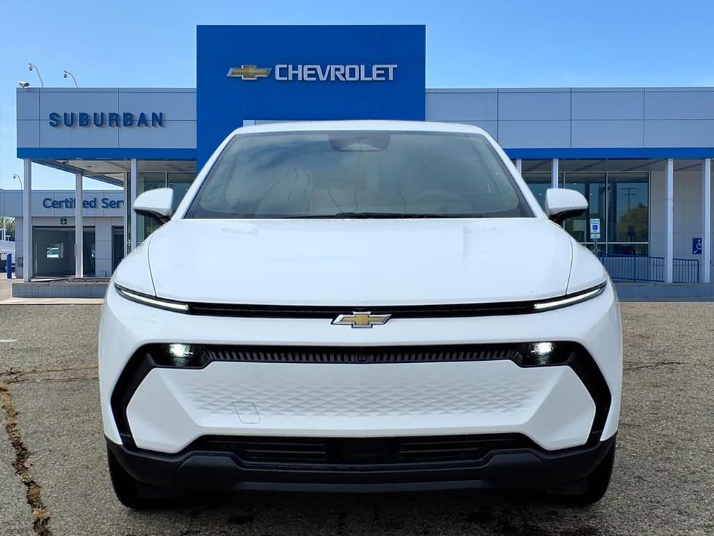 2026 Chevrolet Equinox EV 1LT photo 2