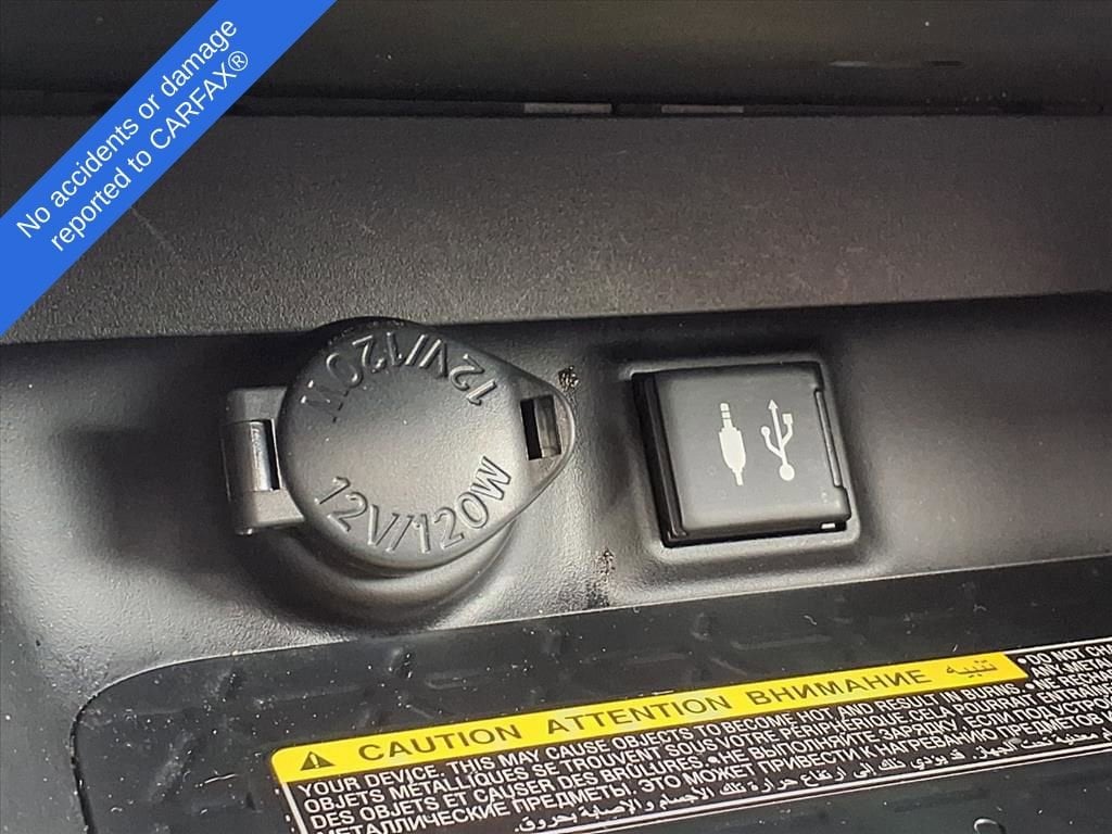 Thumbnail: 2019 Toyota RAV4 - 28