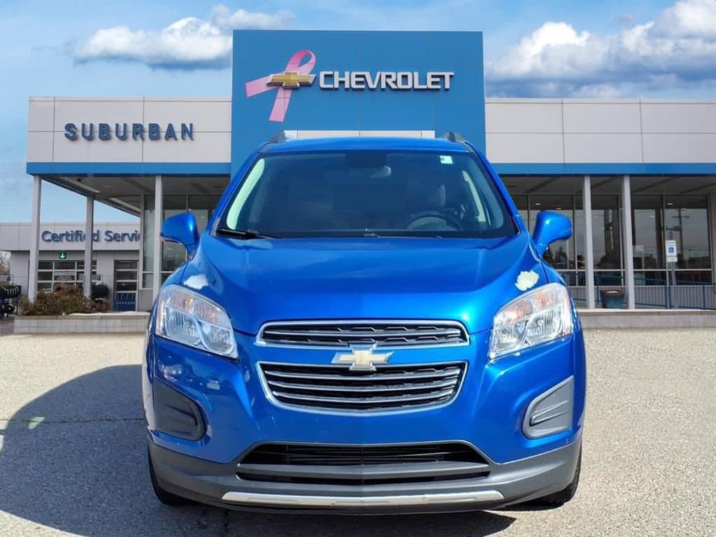 Thumbnail: 2016 Chevrolet Trax - 2