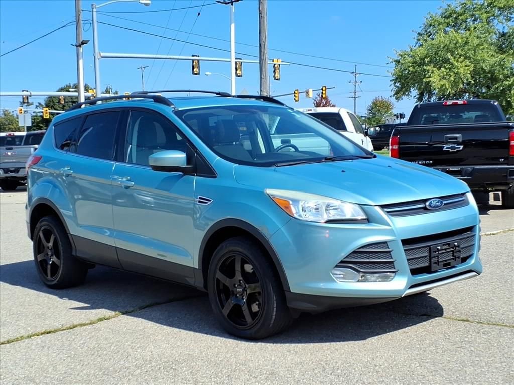 2013 Ford Escape SE photo 2