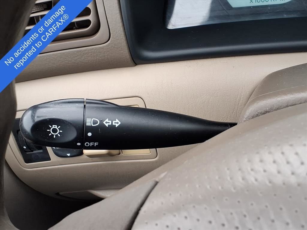 Thumbnail: 2003 Toyota Corolla - 21