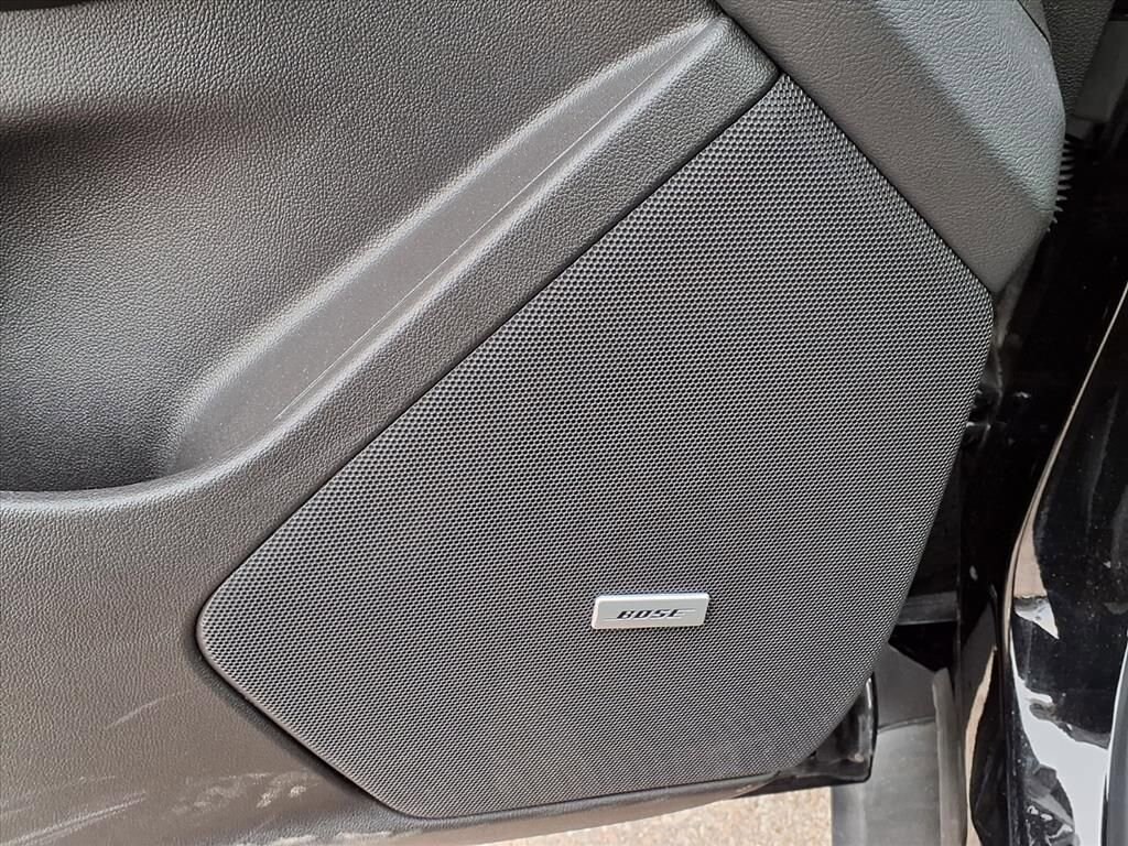 Thumbnail: 2025 Cadillac XT5 - 16