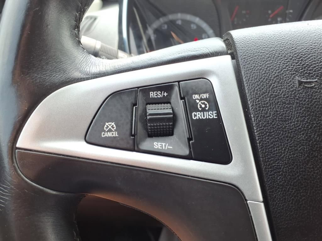 Thumbnail: 2013 GMC Terrain - 28