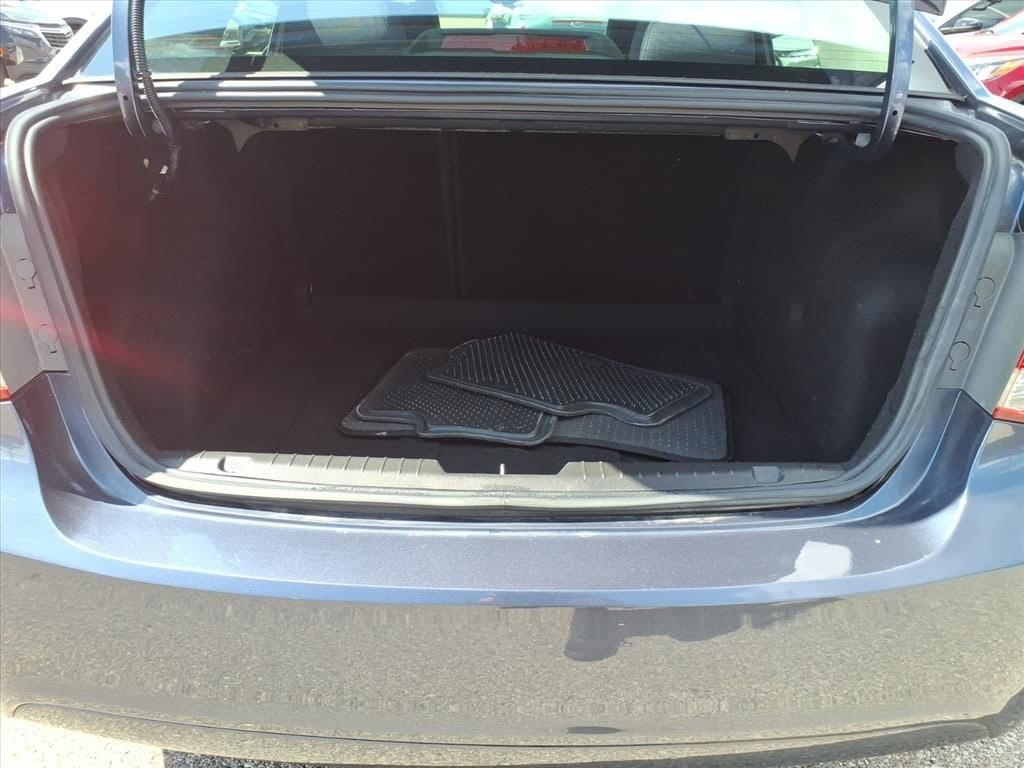 Thumbnail: 2013 Chevrolet Cruze - 8