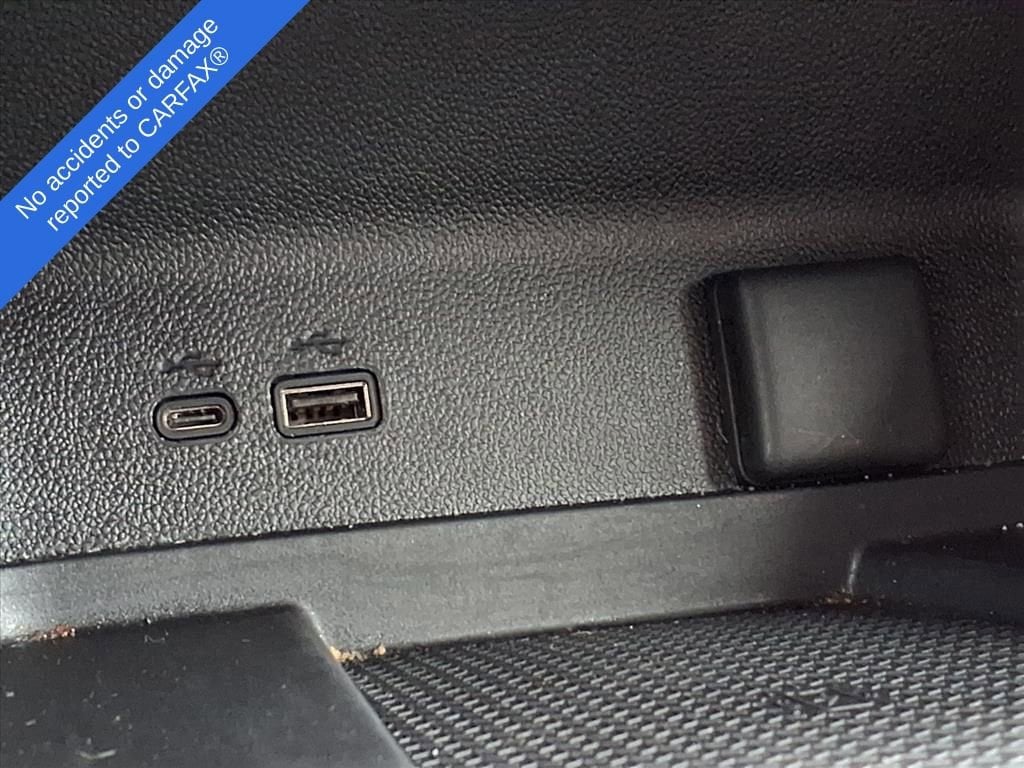 Thumbnail: 2025 Chevrolet Traverse - 25