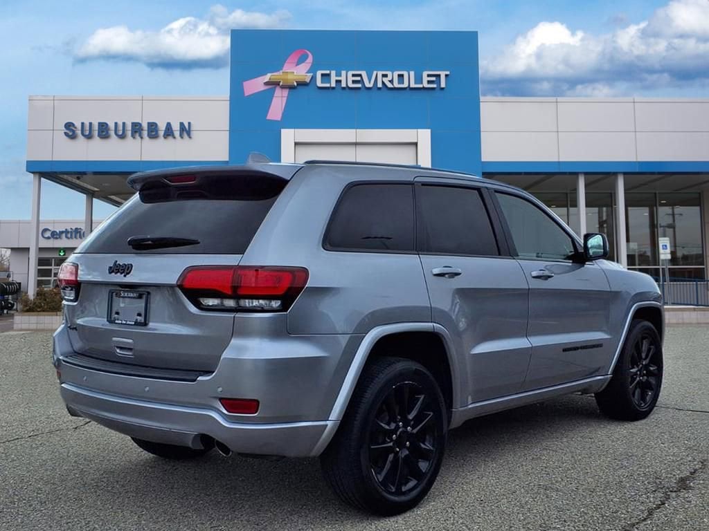 Thumbnail: 2020 Jeep Grand Cherokee - 5