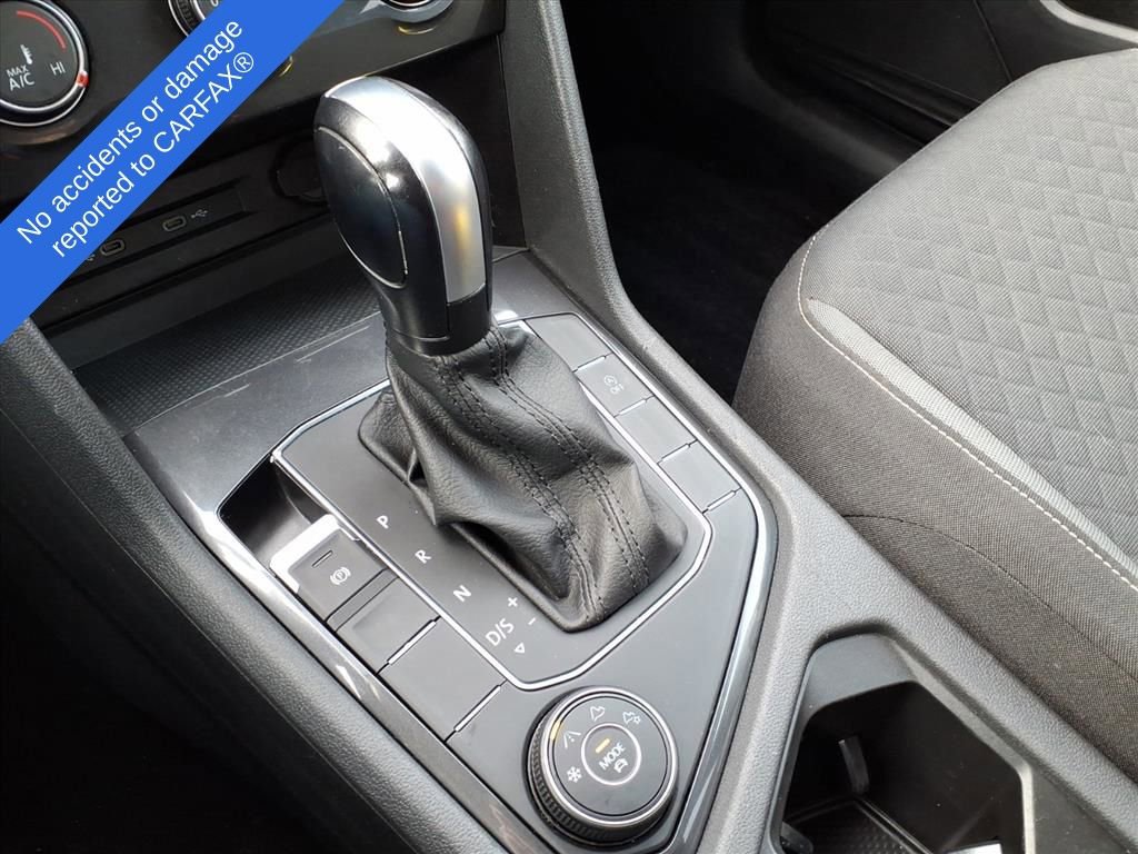 Thumbnail: 2021 Volkswagen Tiguan - 25