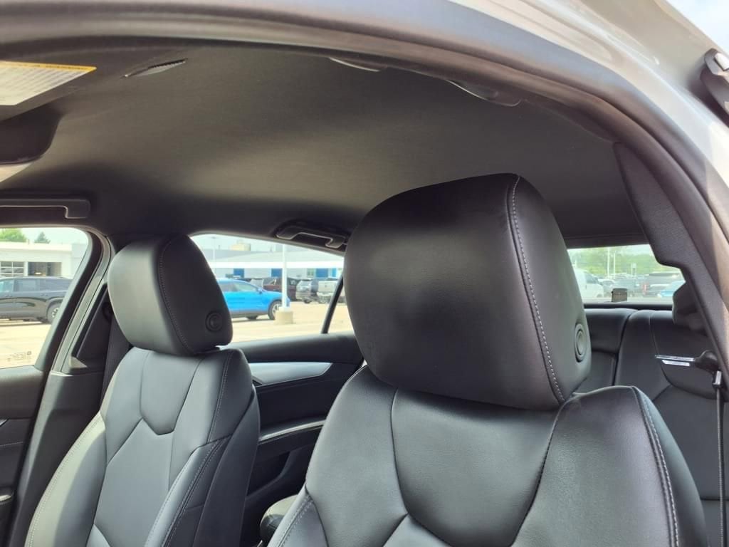 2023 Cadillac CT5 Luxury 17