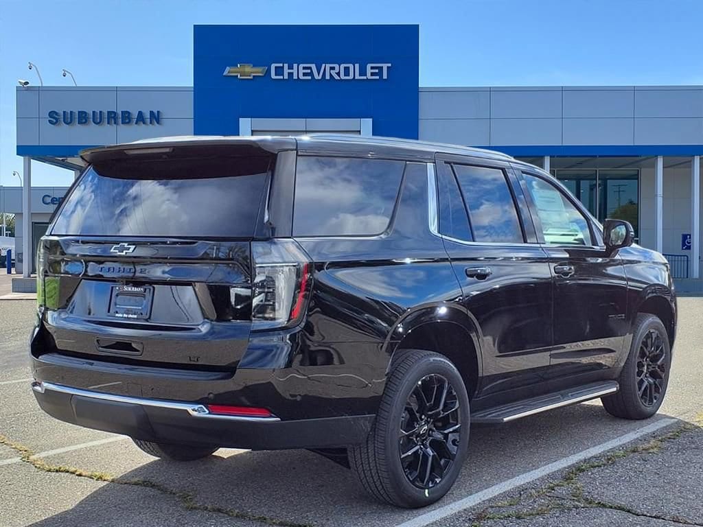 Thumbnail: 2026 Chevrolet Tahoe - 4