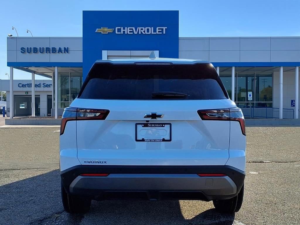 Thumbnail: 2026 Chevrolet Equinox - 5