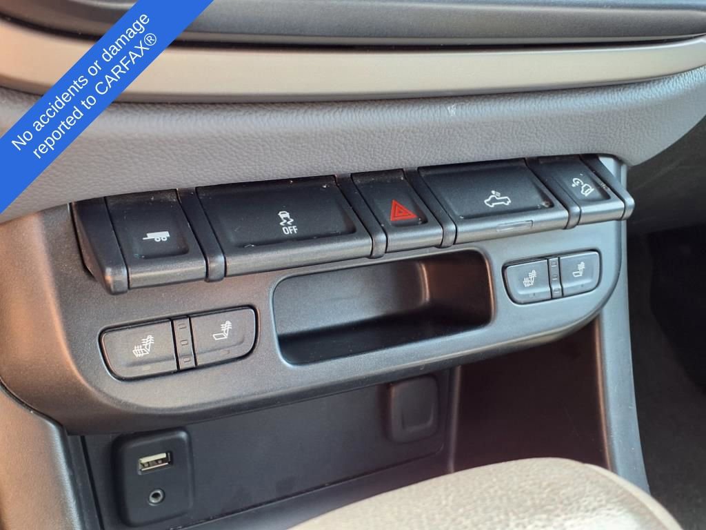 Thumbnail: 2016 Chevrolet Colorado - 27