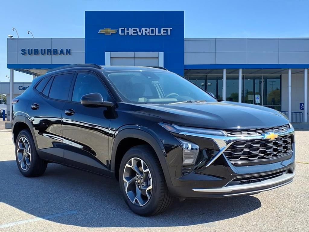 2026 Chevrolet Trax LT photo 3