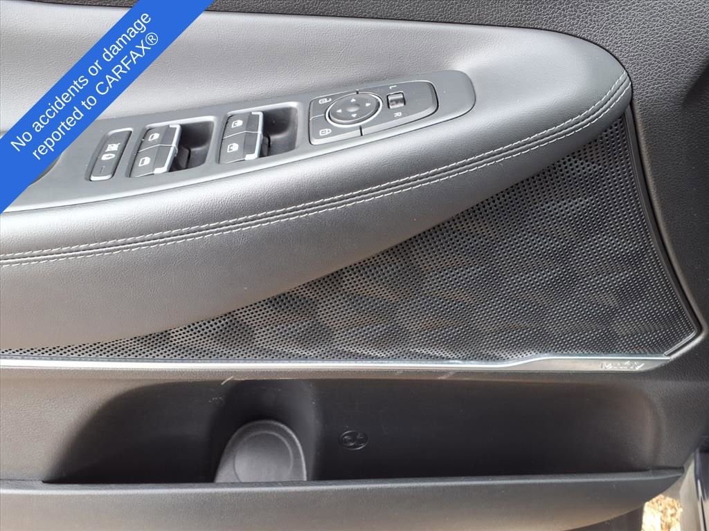 Thumbnail: 2020 Hyundai Santa Fe - 16