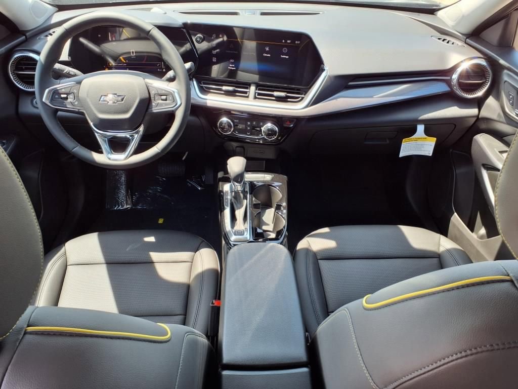 Thumbnail: 2025 Chevrolet Trax - 10