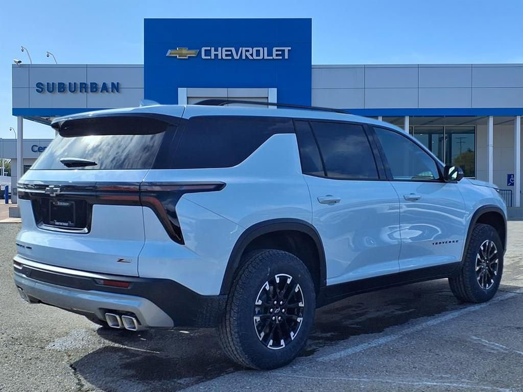 Thumbnail: 2026 Chevrolet Traverse - 4