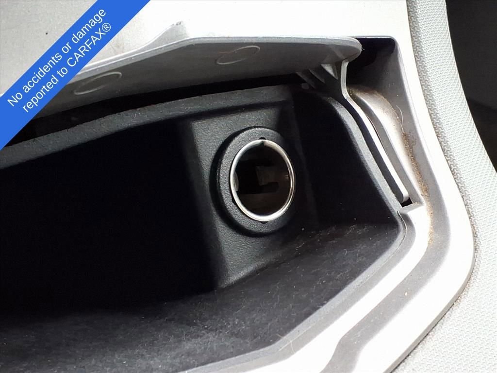 Thumbnail: 2008 Chrysler Sebring - 20