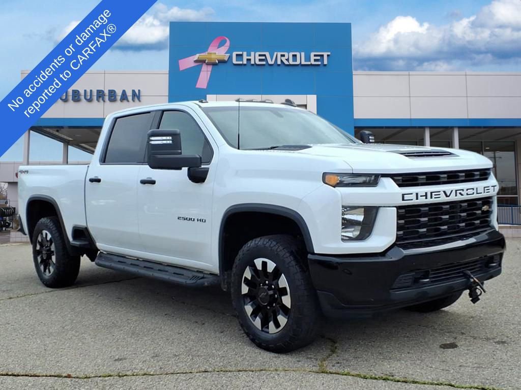 2020 Chevrolet Silverado 2500HD Custom photo 3