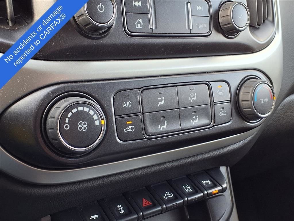 Thumbnail: 2022 Chevrolet Colorado - 27