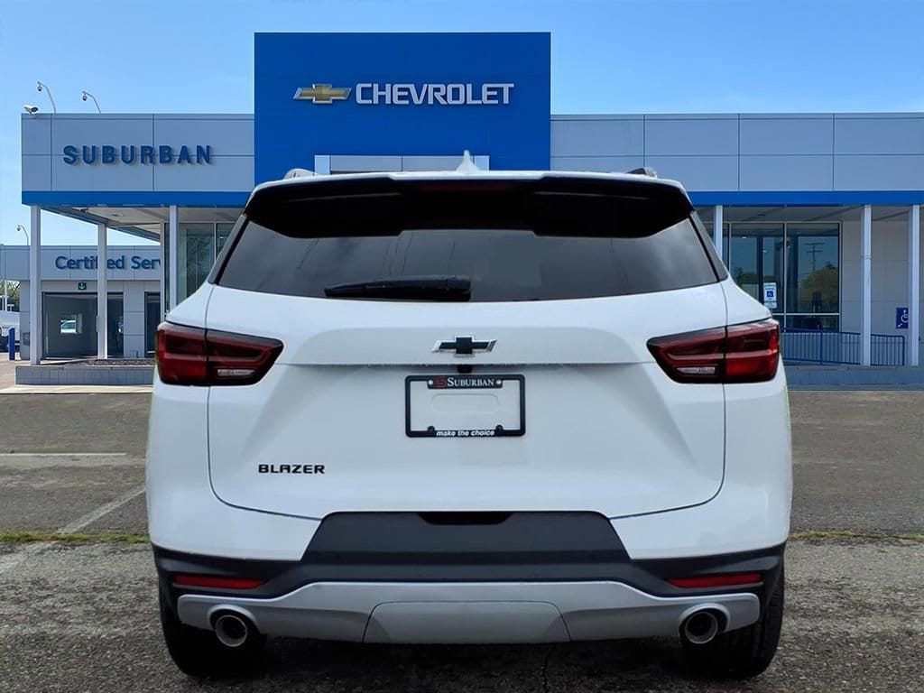 Thumbnail: 2025 Chevrolet Blazer - 5