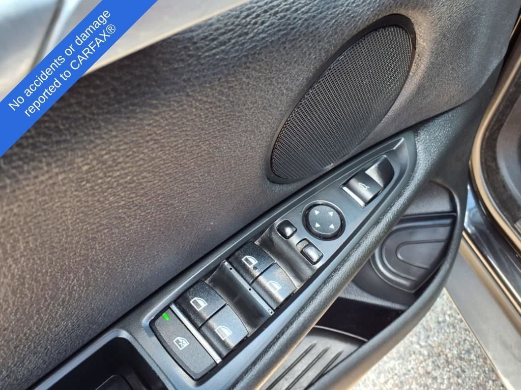 Thumbnail: 2015 BMW X5 - 15