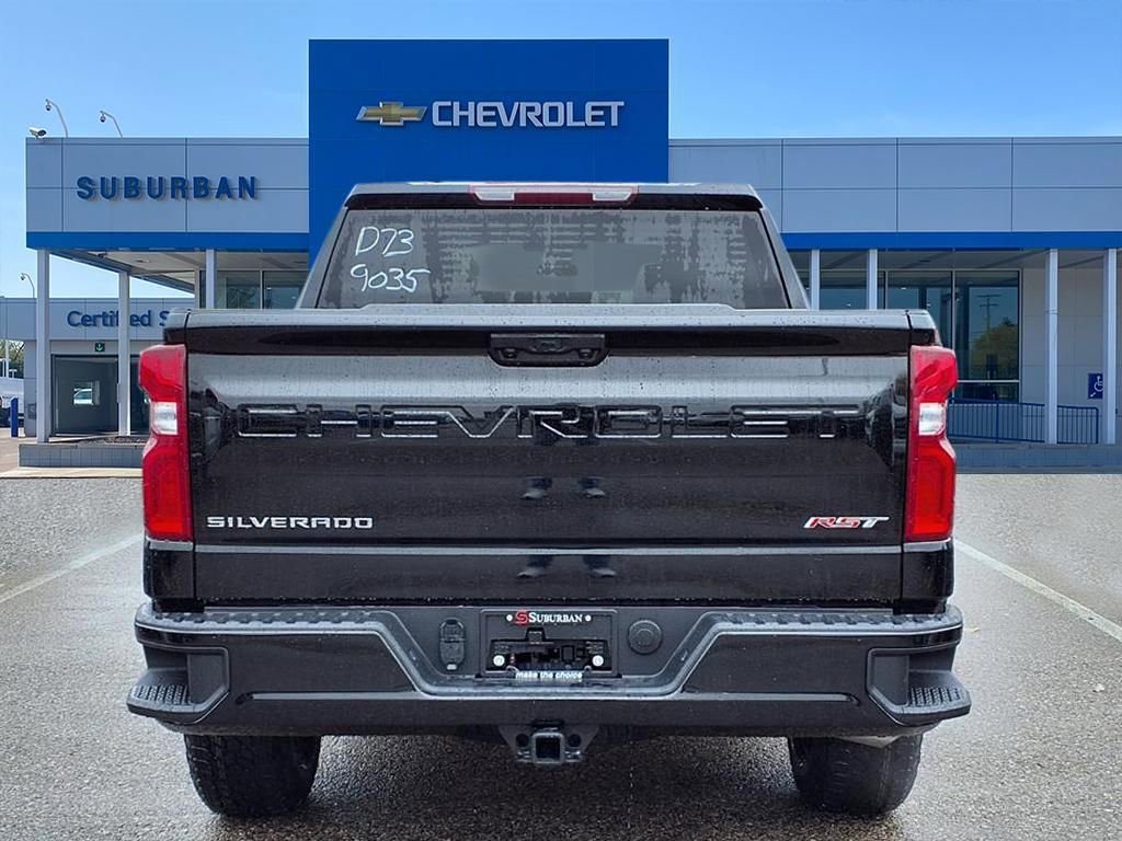 Thumbnail: 2026 Chevrolet Silverado 1500 - 5