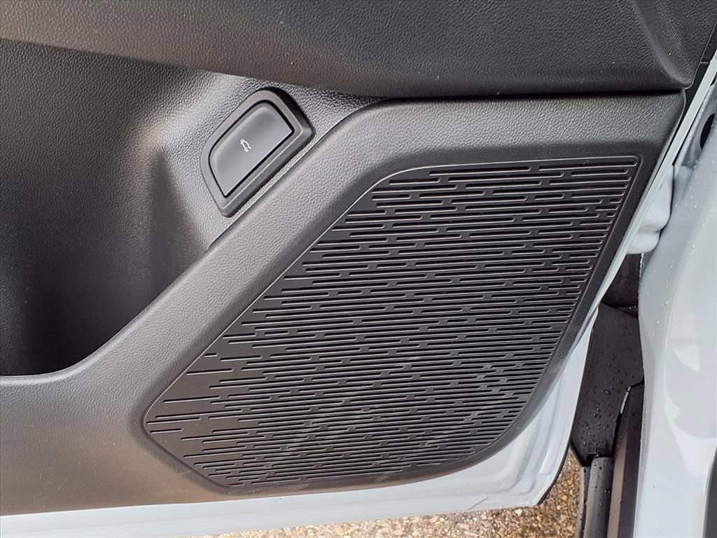 Thumbnail: 2026 Chevrolet Equinox - 14