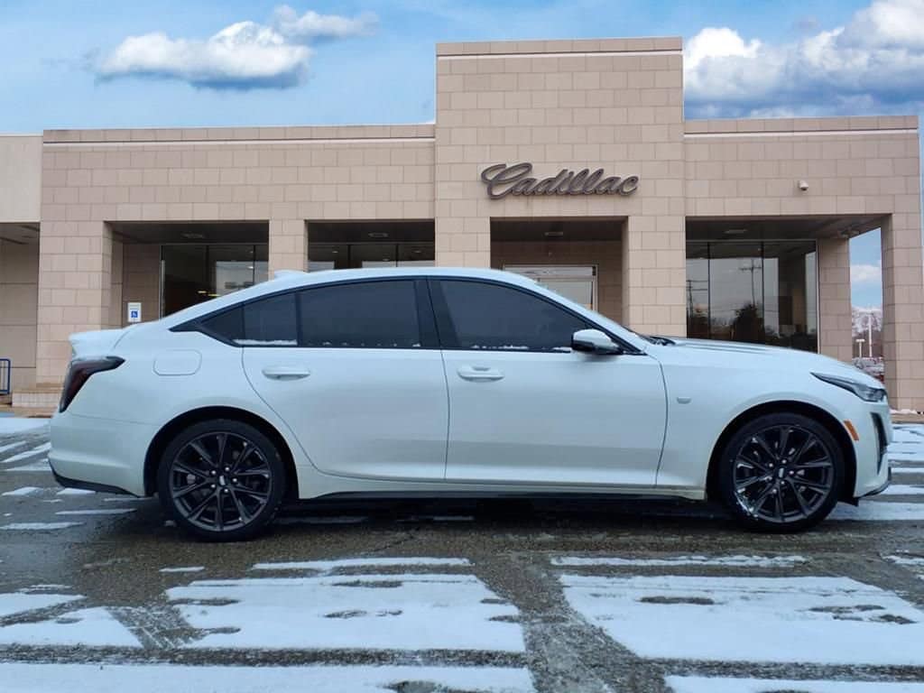 Thumbnail: 2022 Cadillac CT5 - 4