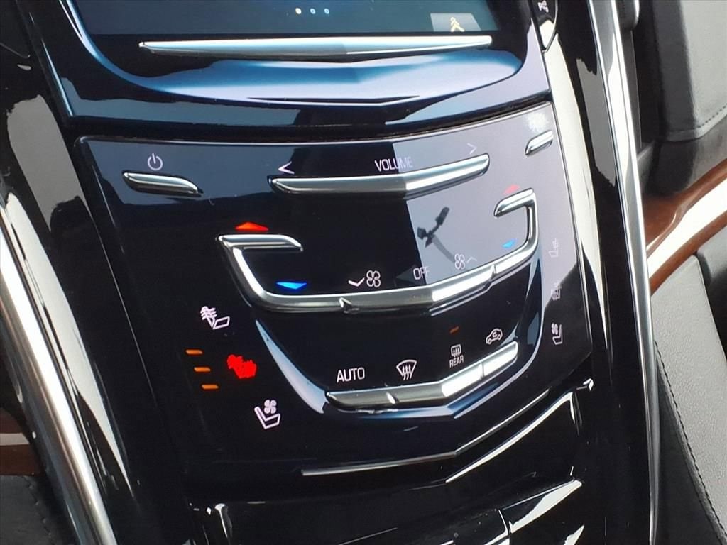 Thumbnail: 2017 Cadillac Escalade - 24