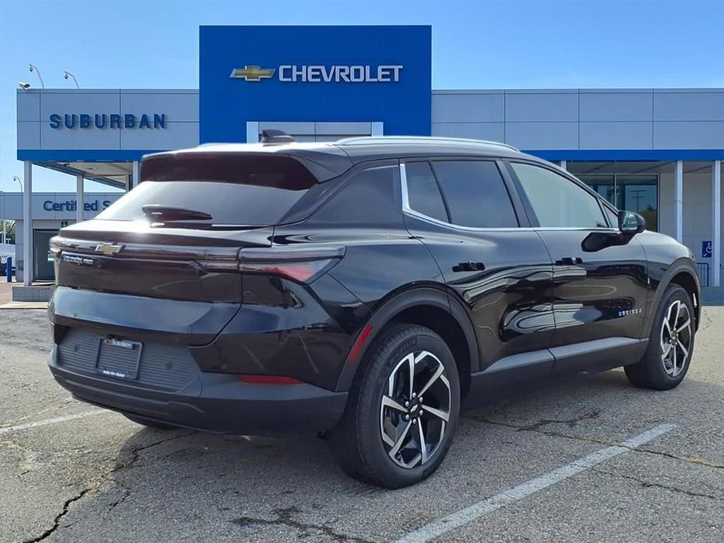 Thumbnail: 2026 Chevrolet Equinox - 4