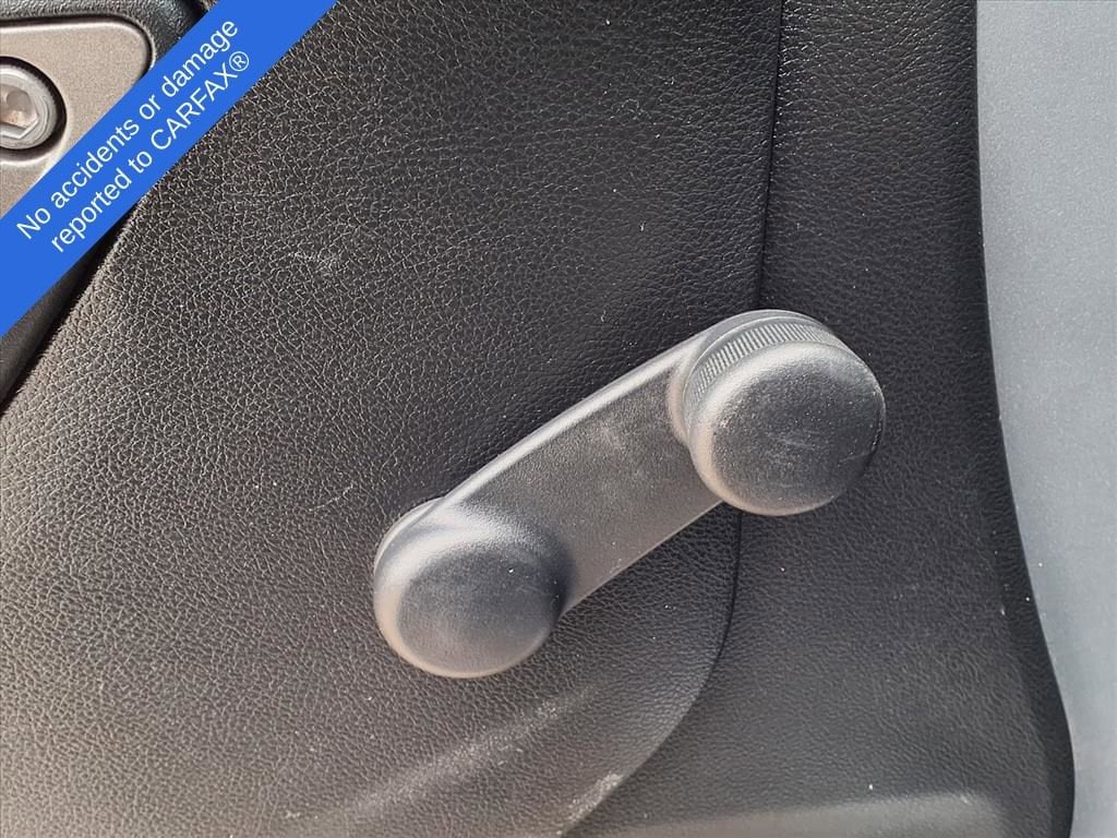 Thumbnail: 2013 Jeep Wrangler - 18