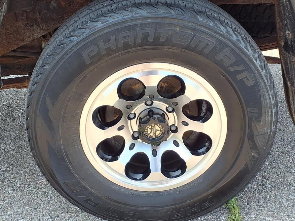 Thumbnail: 2001 Toyota Tacoma - 9