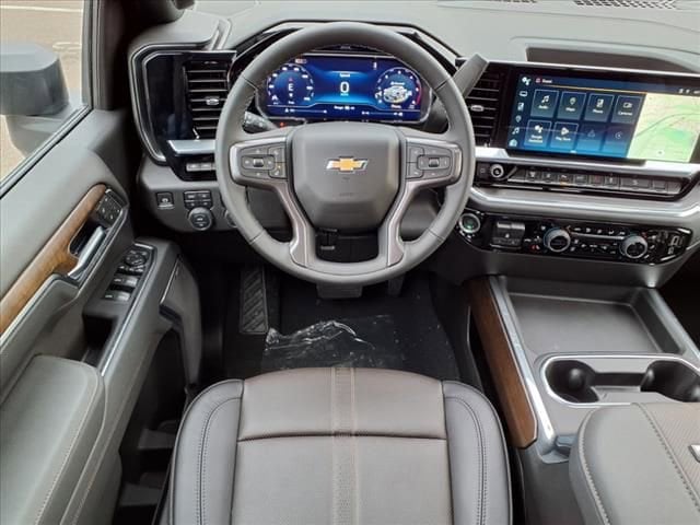 Thumbnail: 2025 Chevrolet Silverado 2500 - 11