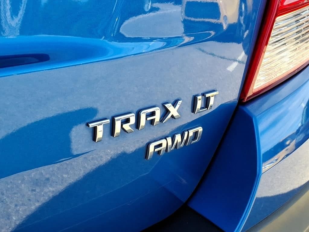 Thumbnail: 2016 Chevrolet Trax - 10