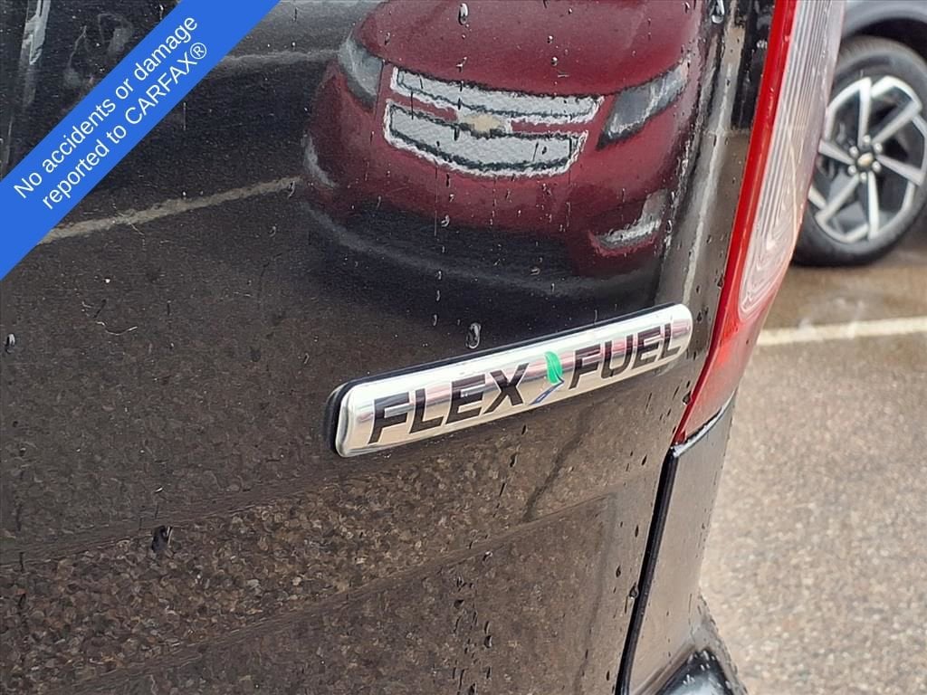 Thumbnail: 2014 Ford Explorer - 11