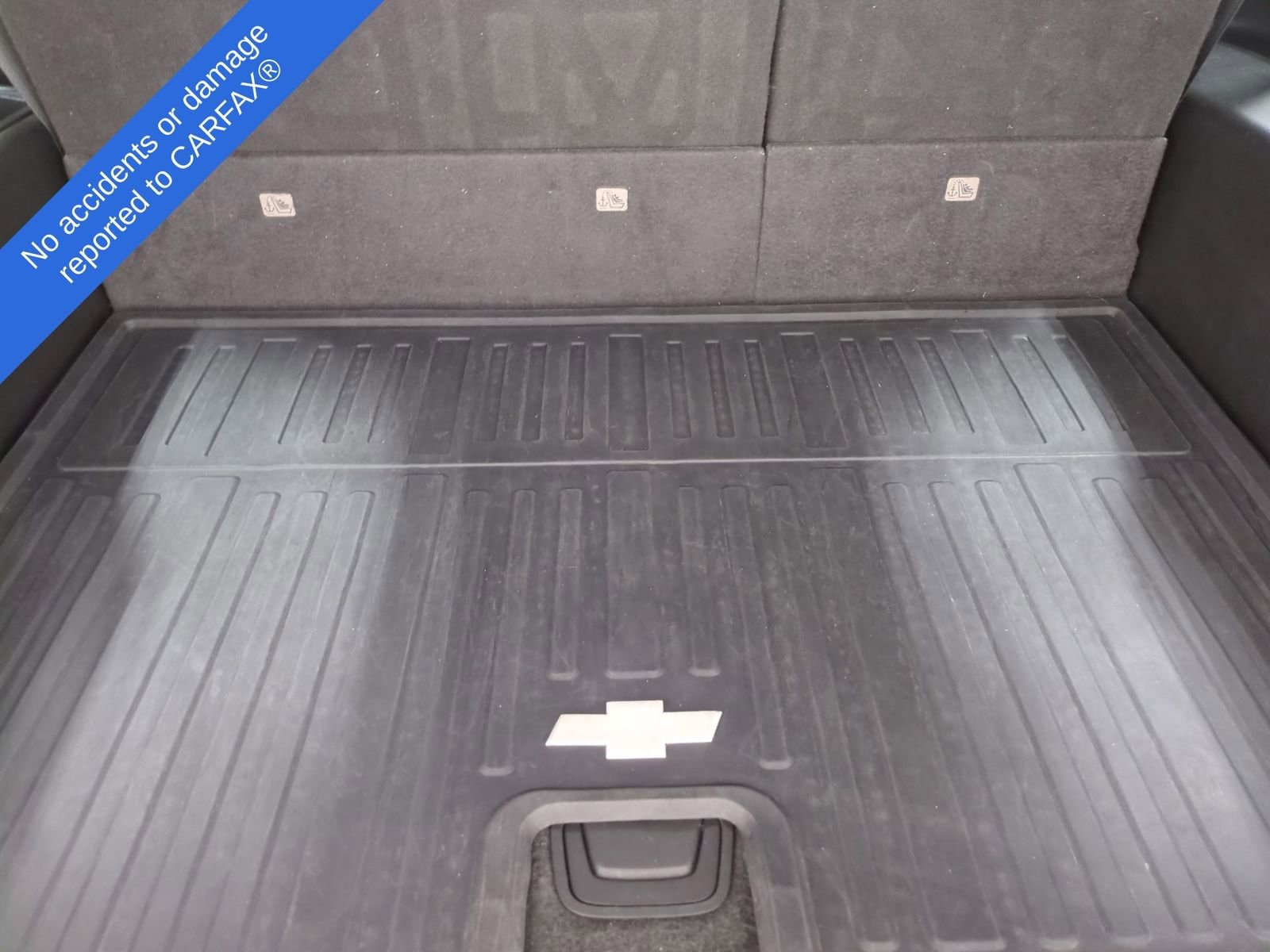 Thumbnail: 2018 Chevrolet Suburban - 36