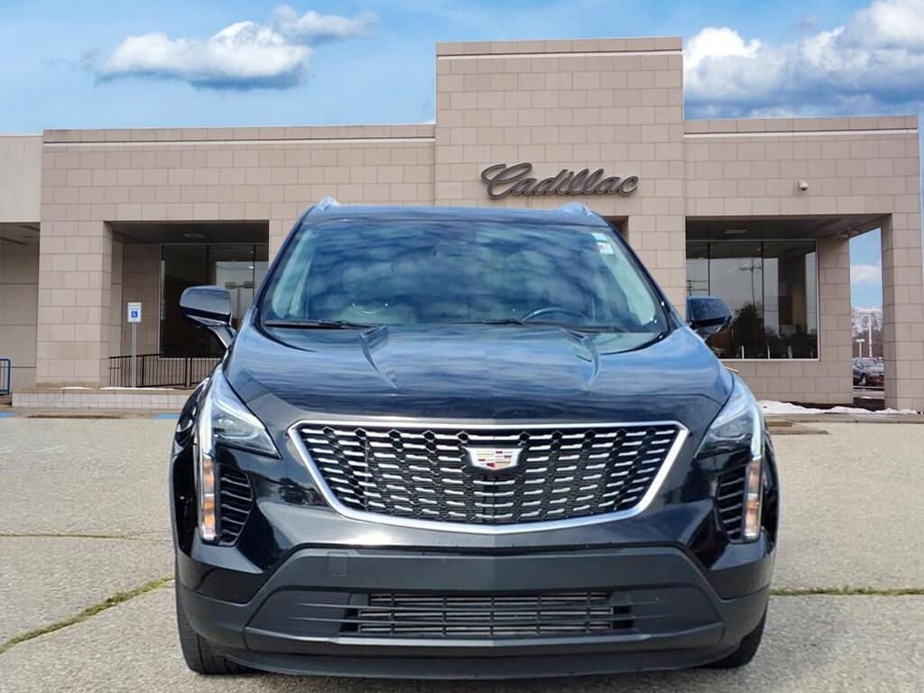 Used 2022 CADILLAC XT4 Luxury SUV