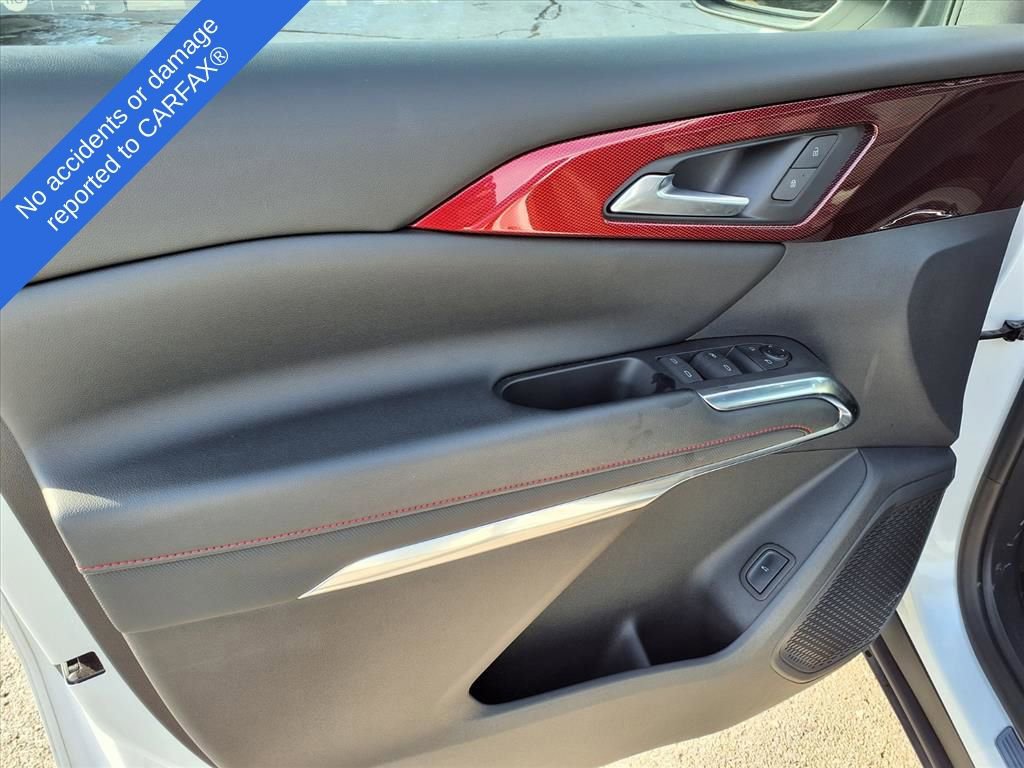 Thumbnail: 2024 Chevrolet Traverse - 15