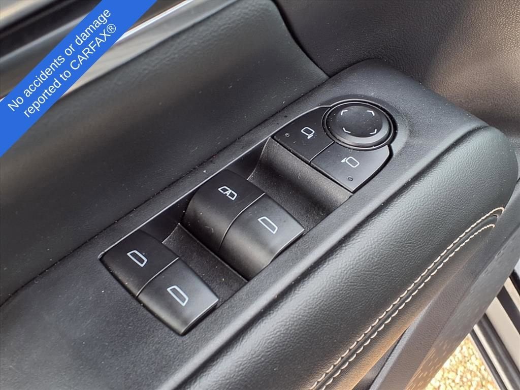 Thumbnail: 2025 GMC Terrain - 17