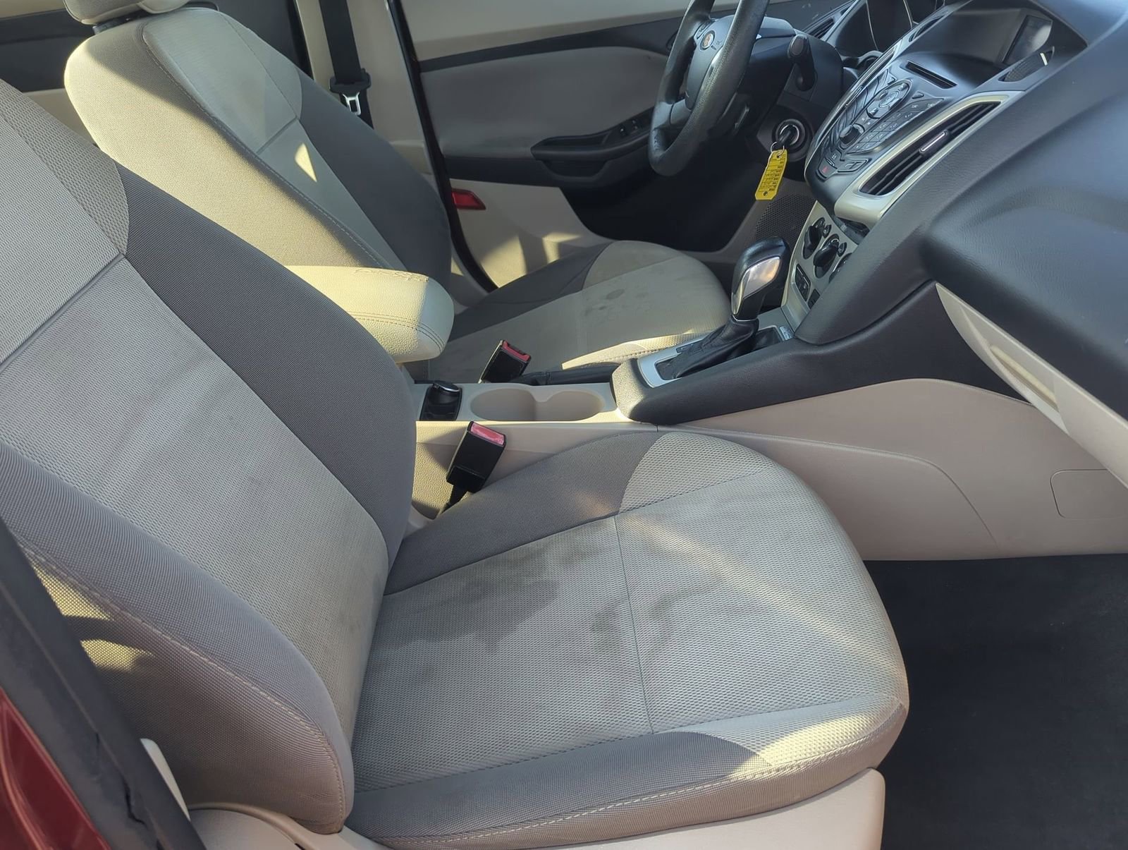 Thumbnail: 2013 Ford Focus - 21